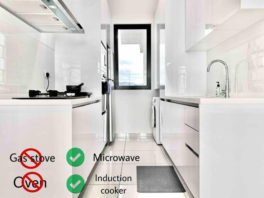 Beacon Executive #executive #skypool #georgetown #6pax #2br 2bath #1queen 4single #quality Well Maintained #private Host *